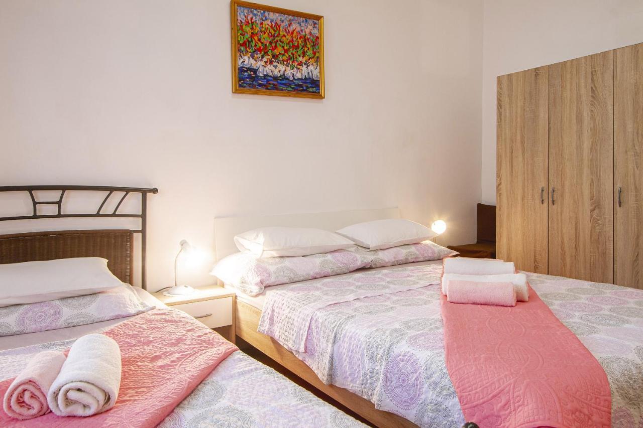 Apartmani Justic Нивице Экстерьер фото