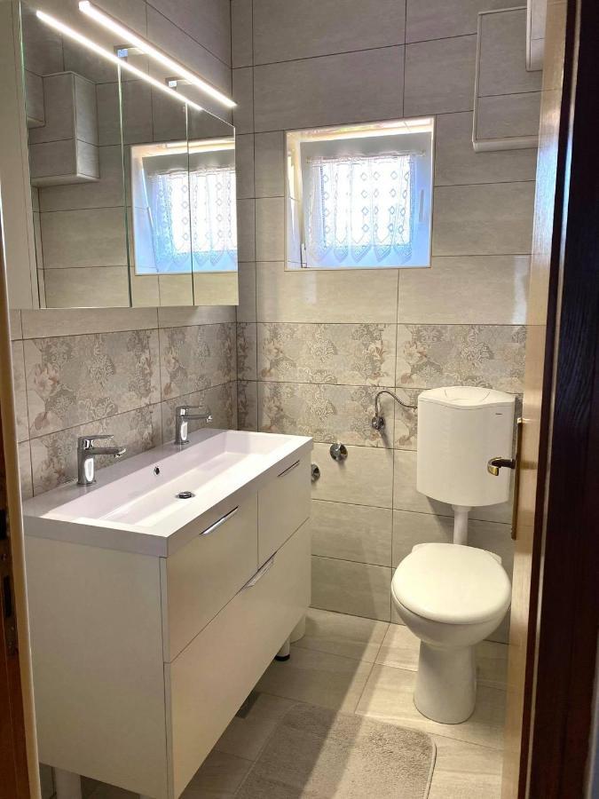 Apartmani Justic Нивице Экстерьер фото
